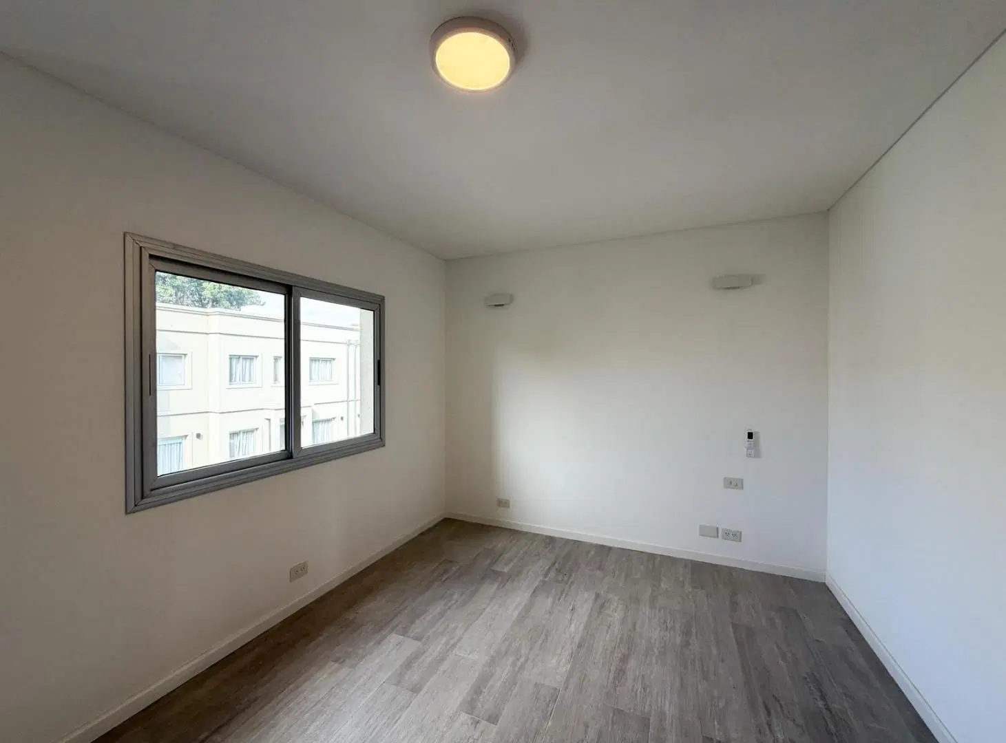 Duplex en Alquiler - Condominio La Mora - Hurlingham 4