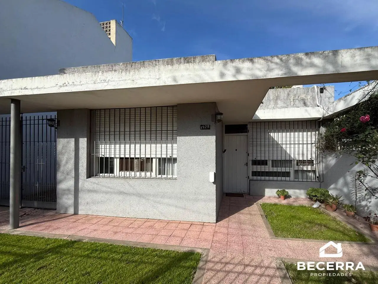 Casa en Venta en Parque Johnston 1