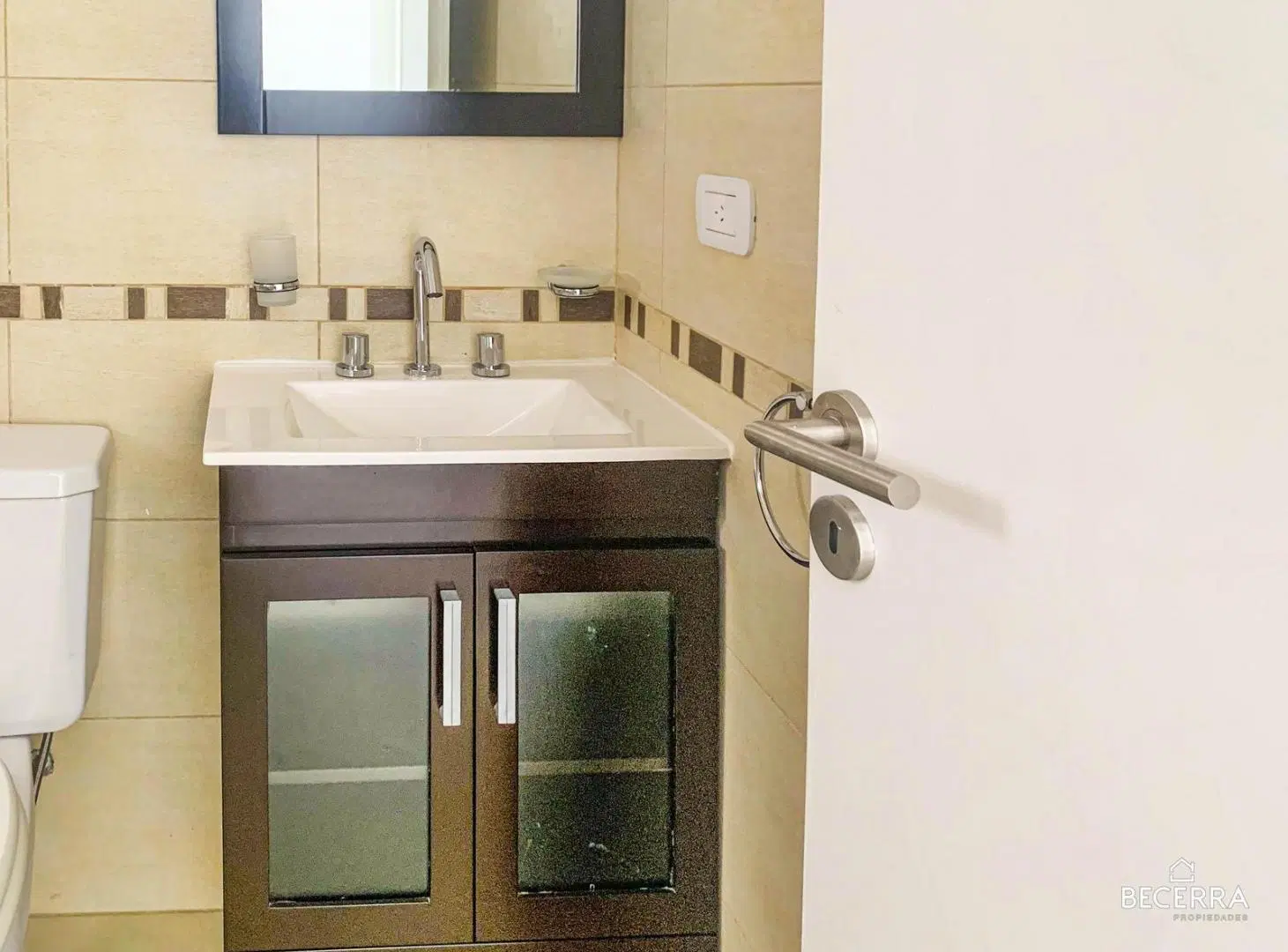 Departamento en Edificio Roca Golf en Venta en Hurlingham 3