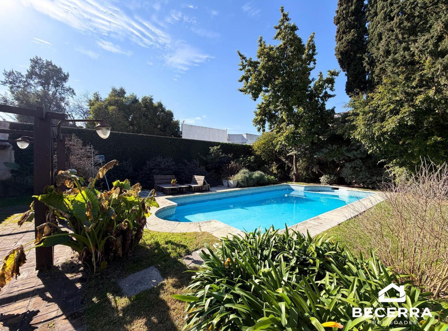 Foto de Chalet en Venta - Barrio Inglés - Hurlingham, imagen 1