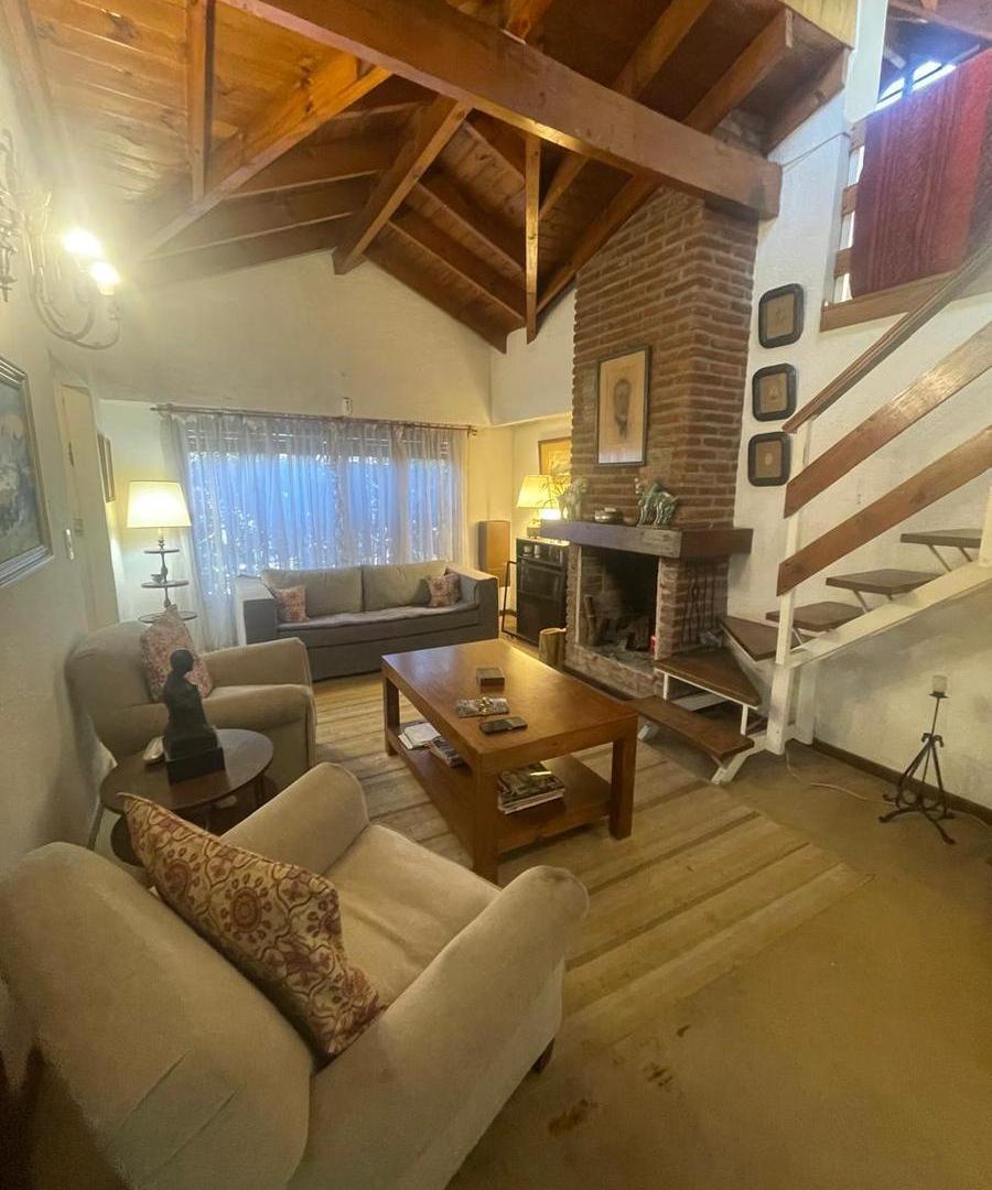 Foto de Chalet en venta en Parque Johnston, imagen 2