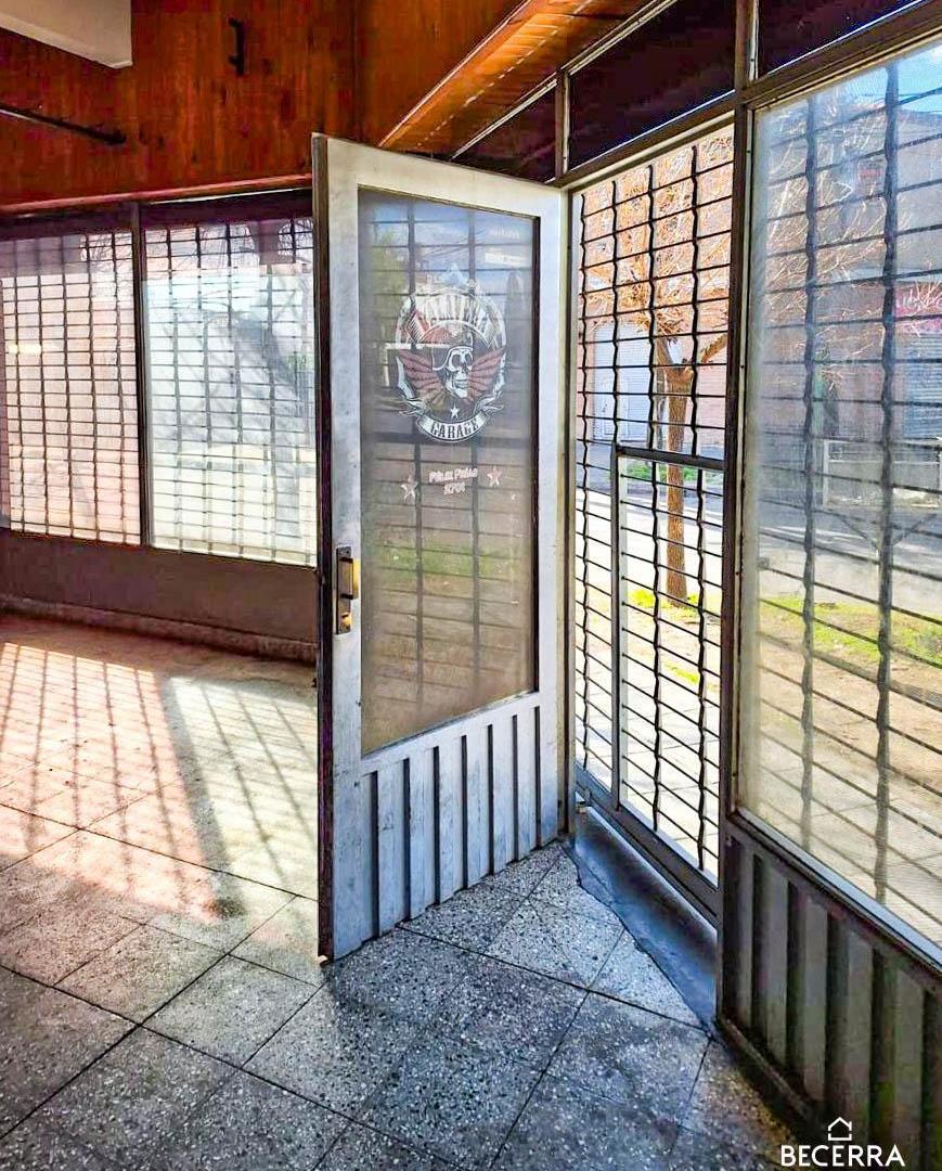 Foto de Local en Venta en Hurlingham, imagen 1