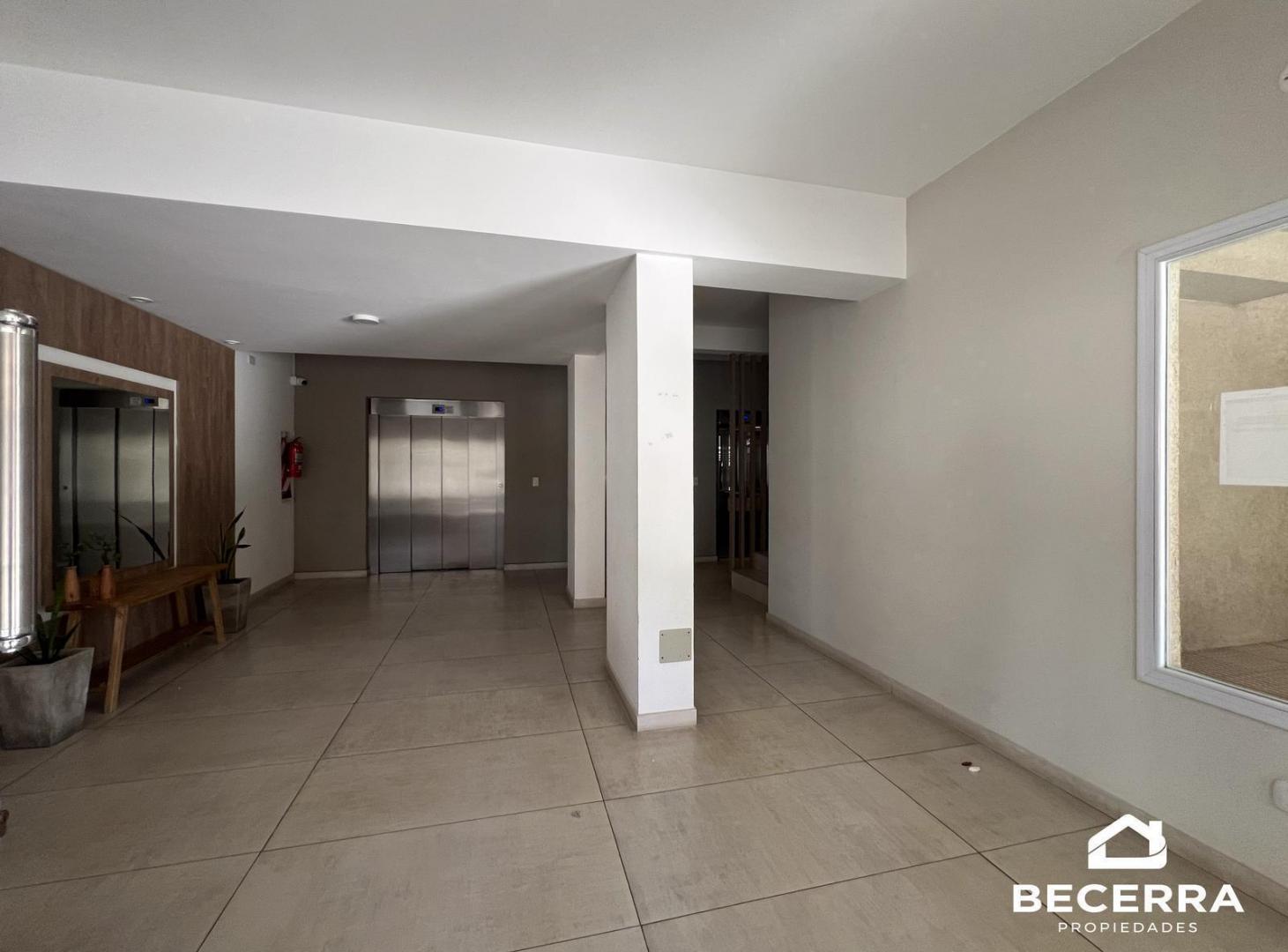 Foto de Departamento en Venta en Edificio Roca Golf - Hurlingham, imagen 2