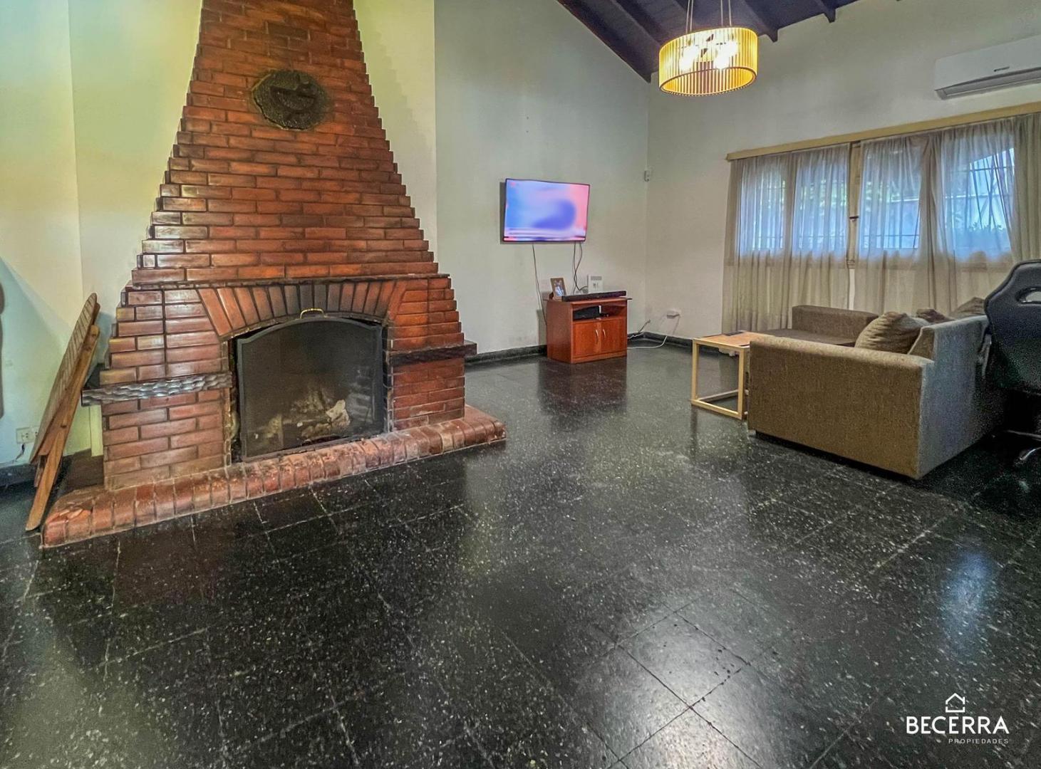 Foto de Casa en Venta en Villa Club - Hurlingham, imagen 3