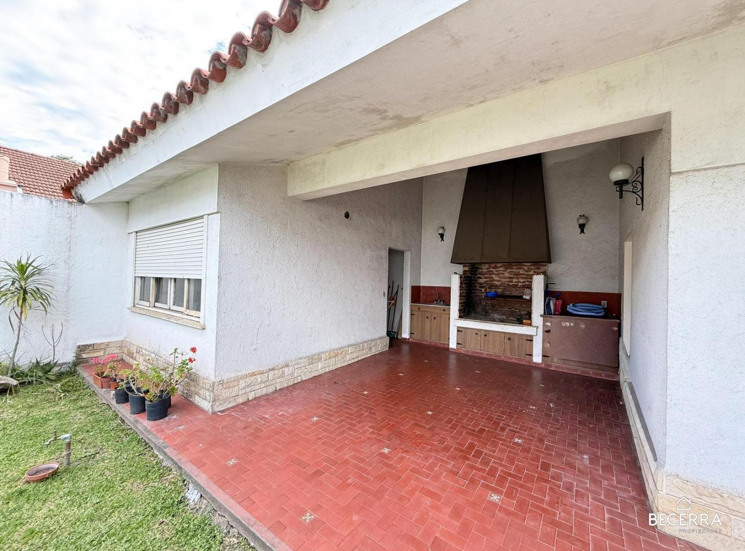 Foto de Casa en Venta en Parque Johnston, imagen 3