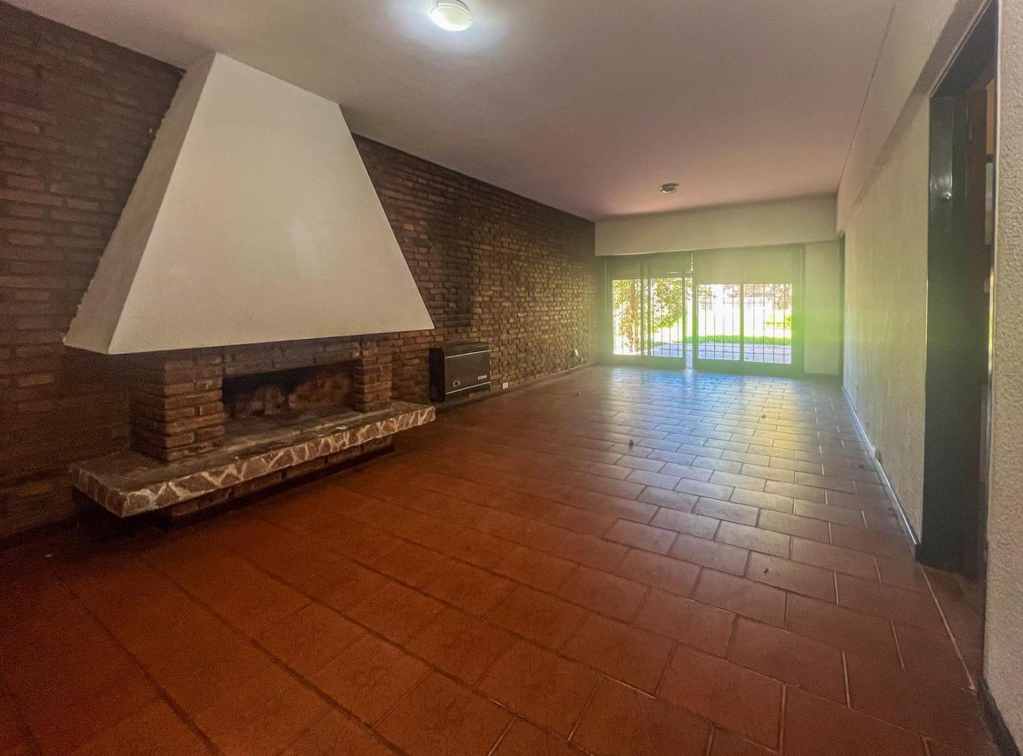 Foto de Casa en Venta en Hurlingham, imagen 2