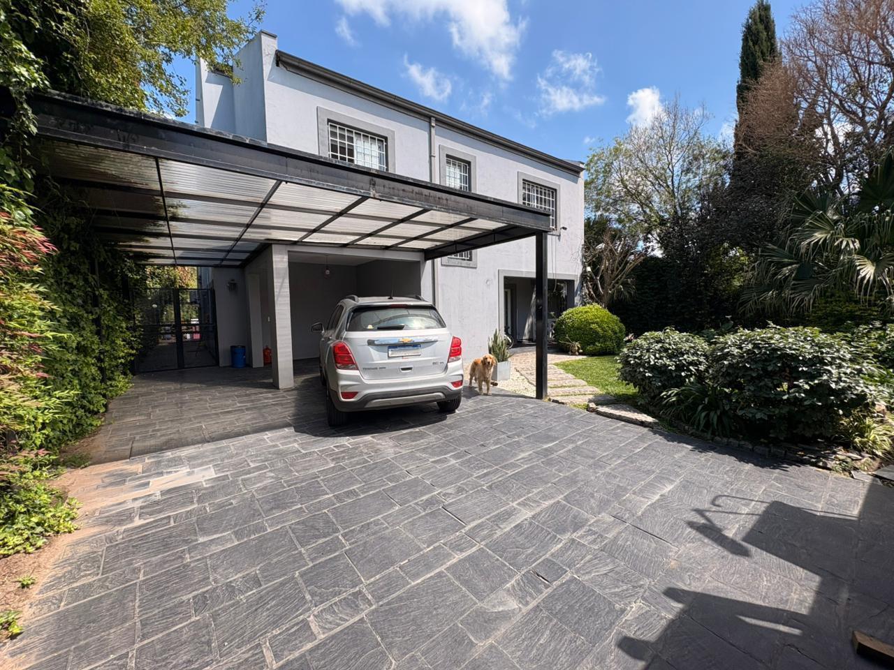 Foto de Casa en Venta en Hurlingham Centro, imagen 3