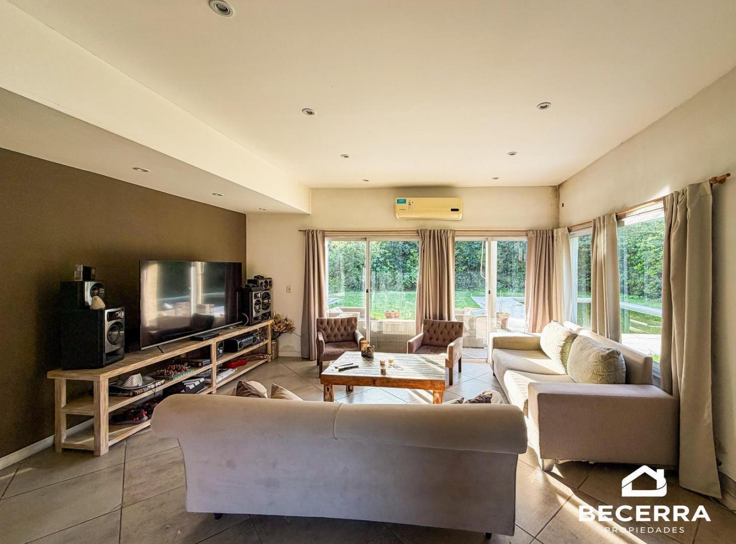 Foto de Casa en venta – Barrio La Leonor | Ubicación privilegiada, imagen 1