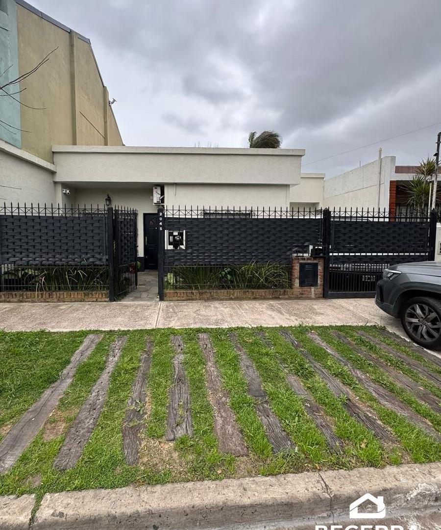 Foto de Casa en Venta - Parque Quirno - Hurlingham, imagen 1