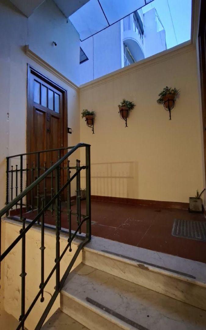 Foto de DEPARTAMENTO UBICADO EN URIBURU 1015, EN 2° PISO POR ESCALERA EN, imagen 1