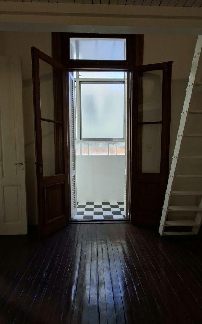 Foto de DEPARTAMENTO UBICADO EN URIBURU 1015, EN 2° PISO POR ESCALERA EN, imagen 3