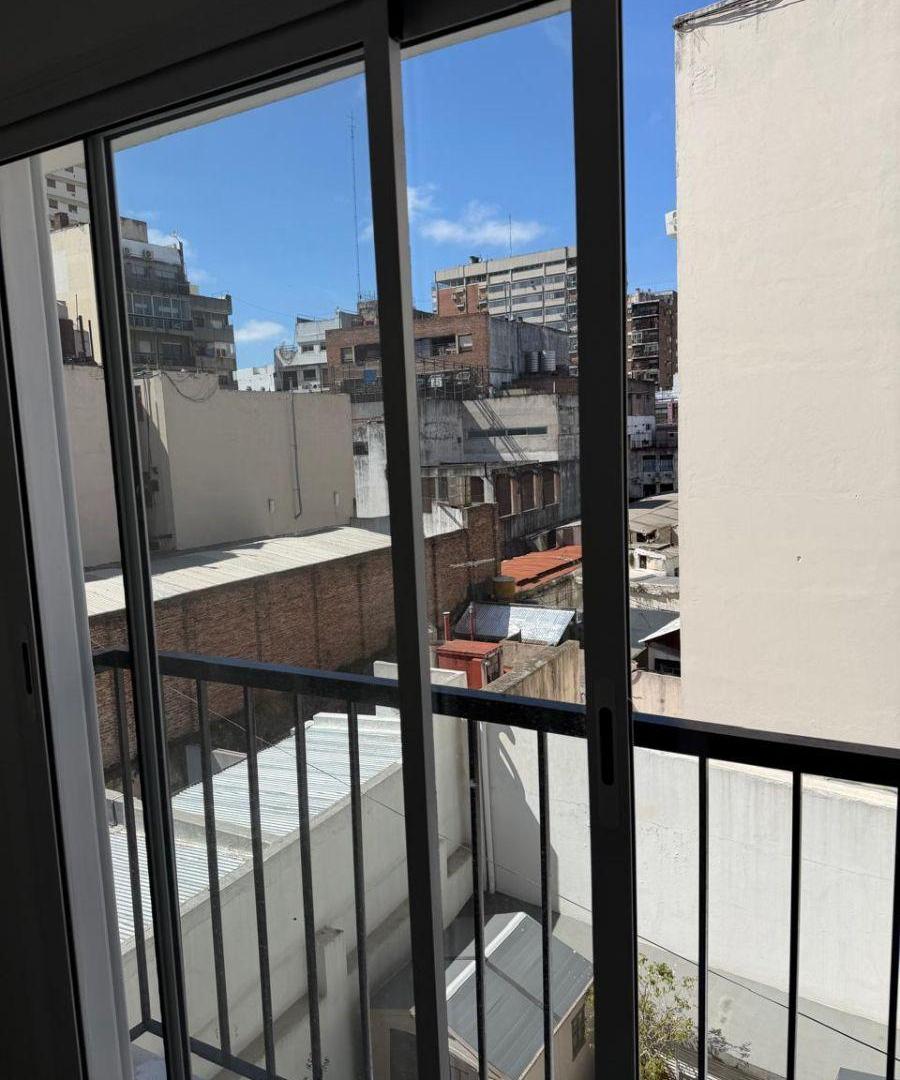 Foto de DEPARTAMENTO 3 AMBIENTES CON COCHERA FIJA CALLE GALLO 1225, imagen 2