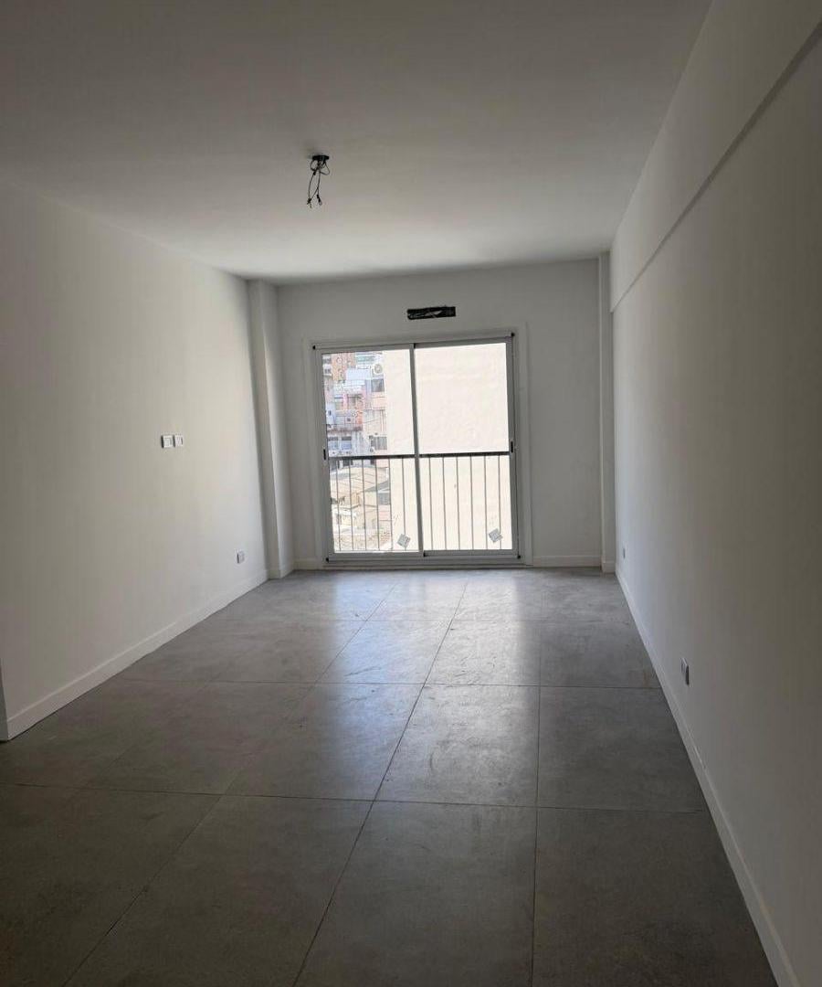 Foto de DEPARTAMENTO 3 AMBIENTES CON COCHERA FIJA CALLE GALLO 1225, imagen 4