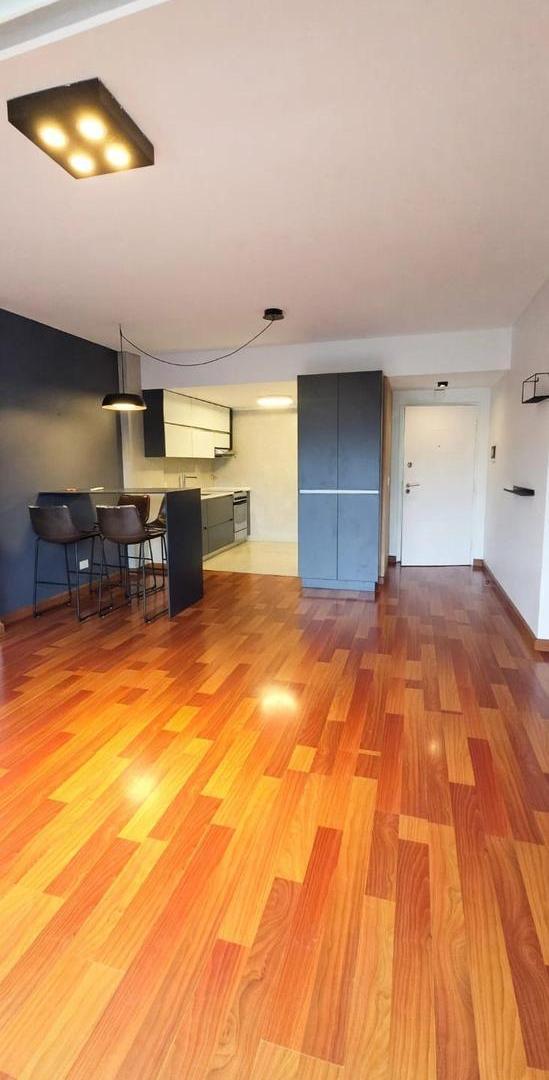 Foto de Departamento de 2 ambientes con cochera y baulera en Barrio Belgrano, imagen 1