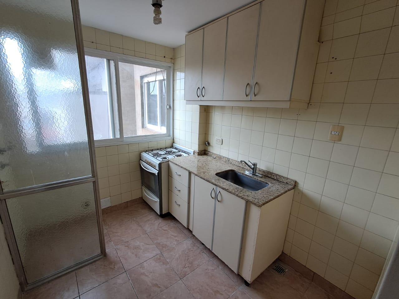 Foto de Departamento de 2 ambientes con balcon en Paternal, imagen 2