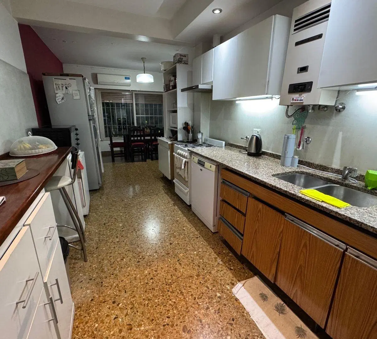 Venta casa 4 ambientes con fondo Quilmes Oeste 5
