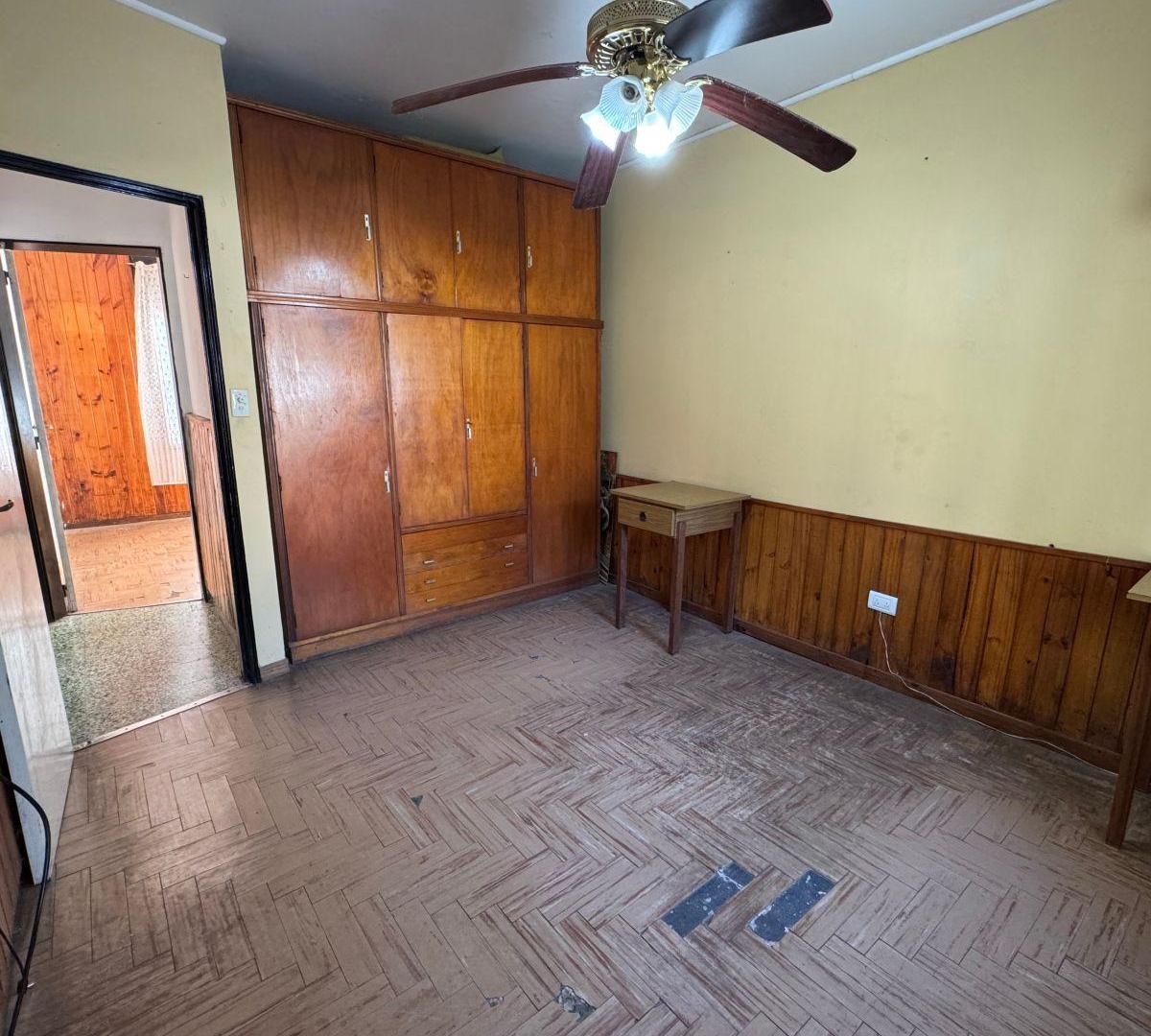 Foto de Venta casa 3 ambientes con cochera y patio, imagen 3