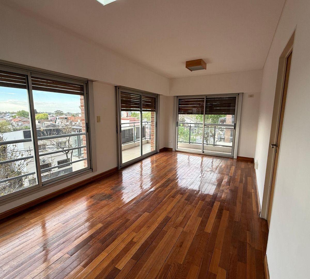 Foto de Alquiler semi piso 3 ambientes Quilmes Centro, imagen 3