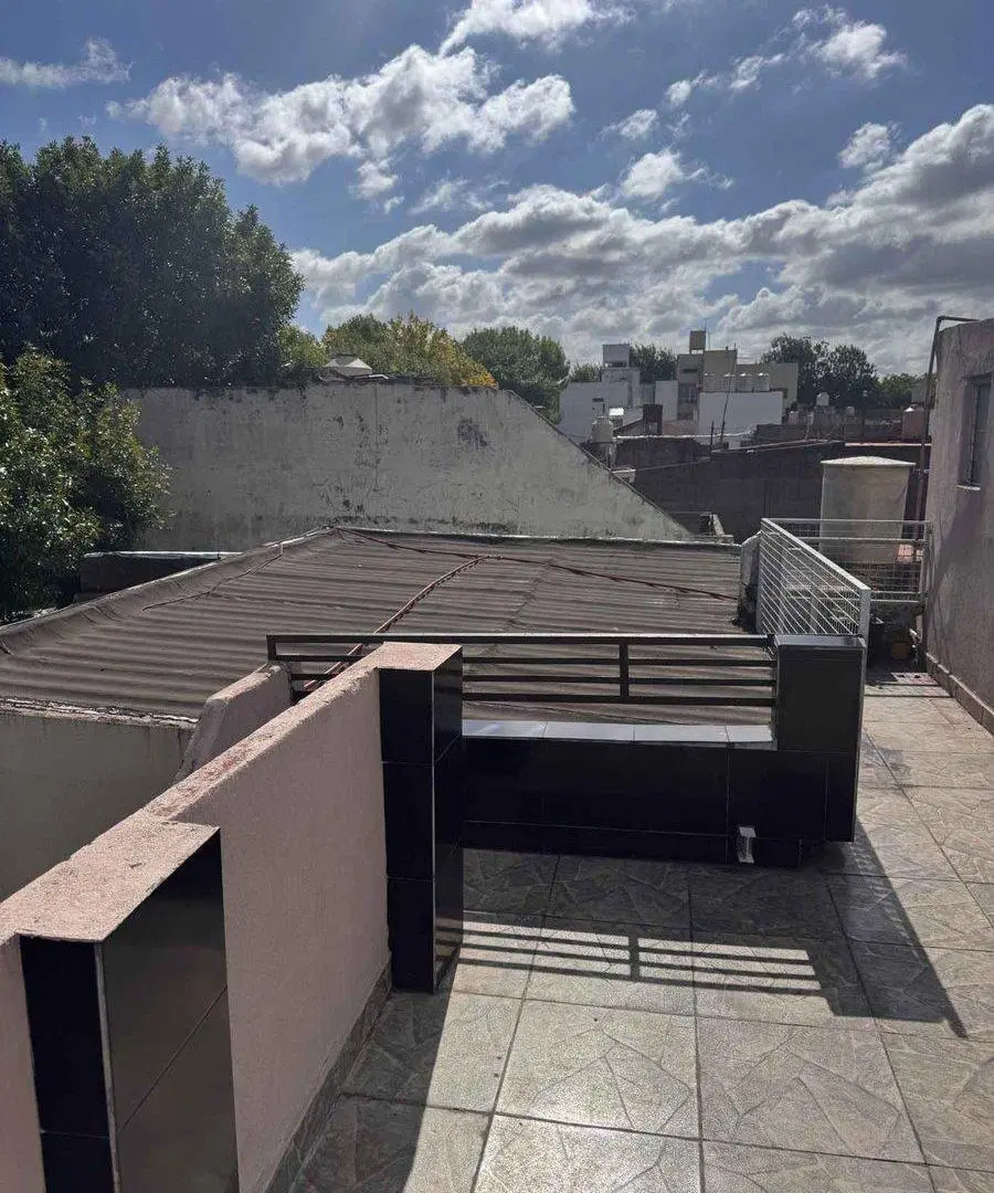 VENTA PH 3 AMB REFACCIONADO EN FLORES APTO CRÉDITO 5