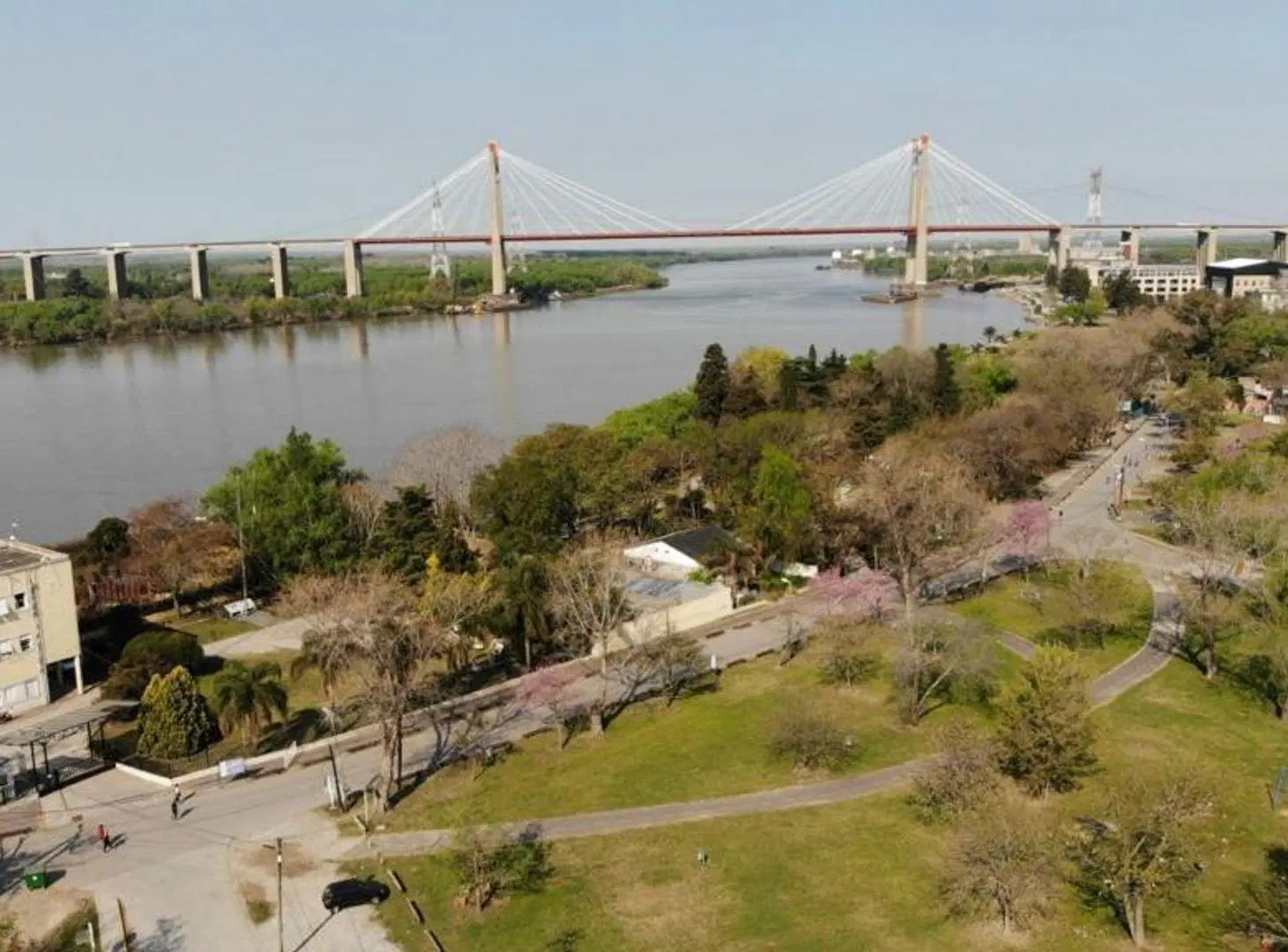 VENTA LOTE EMPRENDIMIENTO FRENTE AL RIO EN ZARATE 5