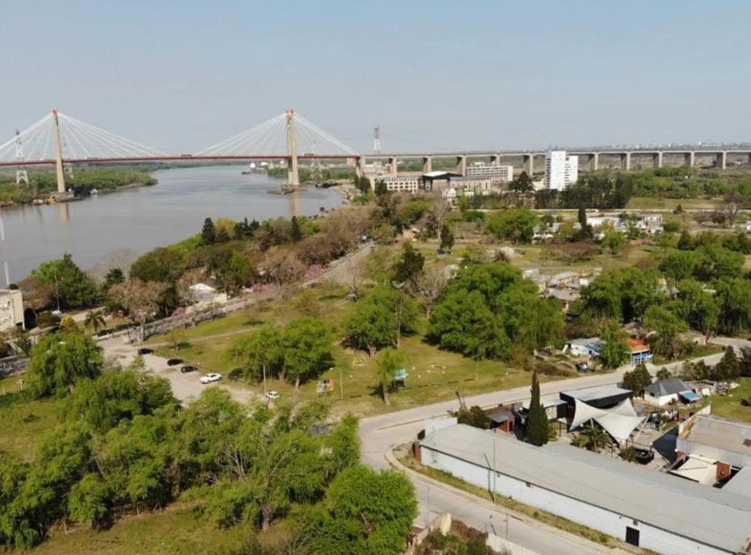 VENTA LOTE EMPRENDIMIENTO FRENTE AL RIO EN ZARATE 4