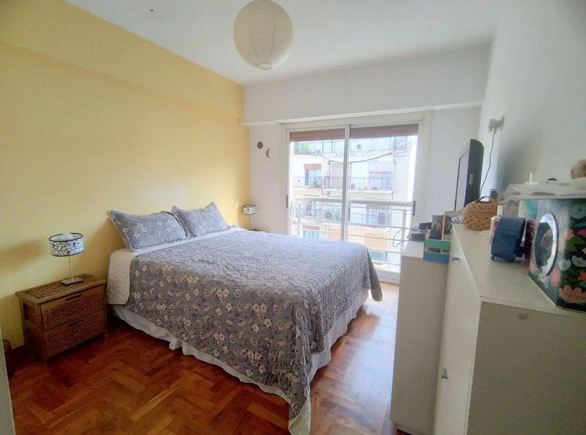 VENTA 2 AMB. IMPECABLE . 67 m². BALCON . CABALLITO 4