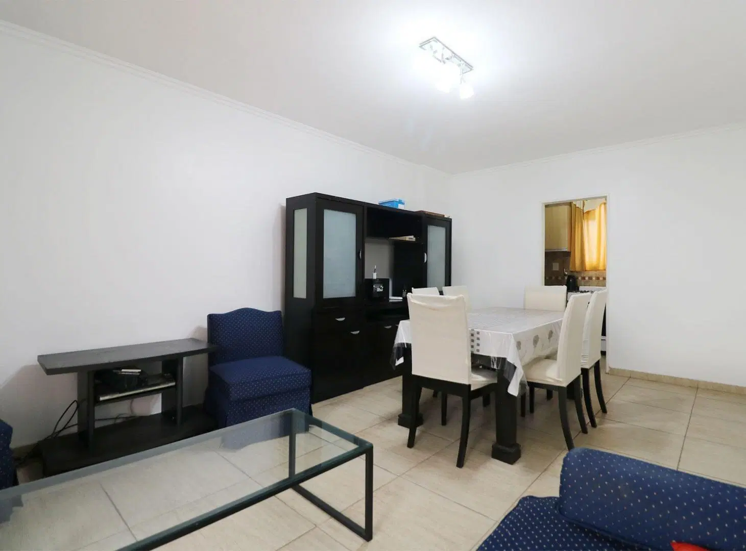VENTA DEPARTAMENTO 3 AMB CON BALCON LANUS CENTRO 4