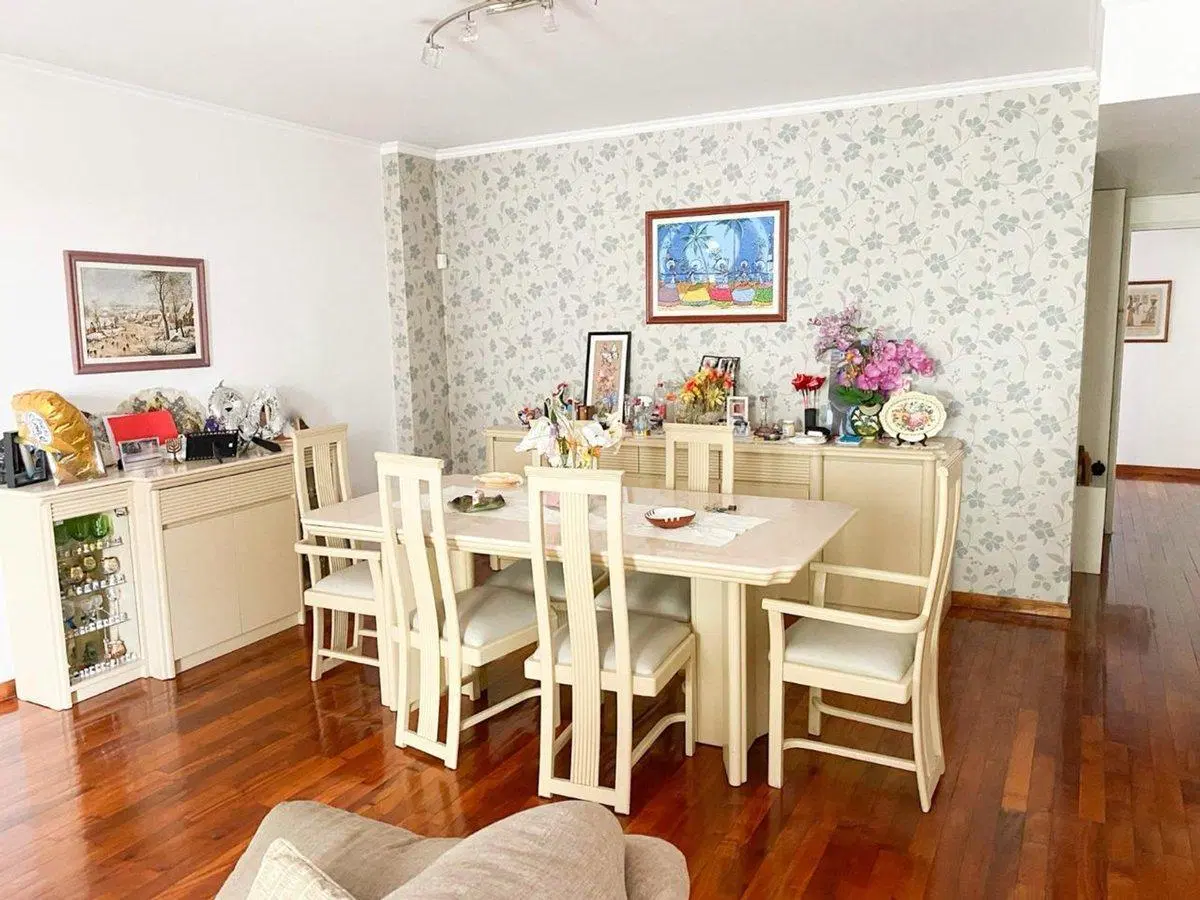 DEPARTAMENTO EN CABALLITO CON  DOS COCHERAS 2