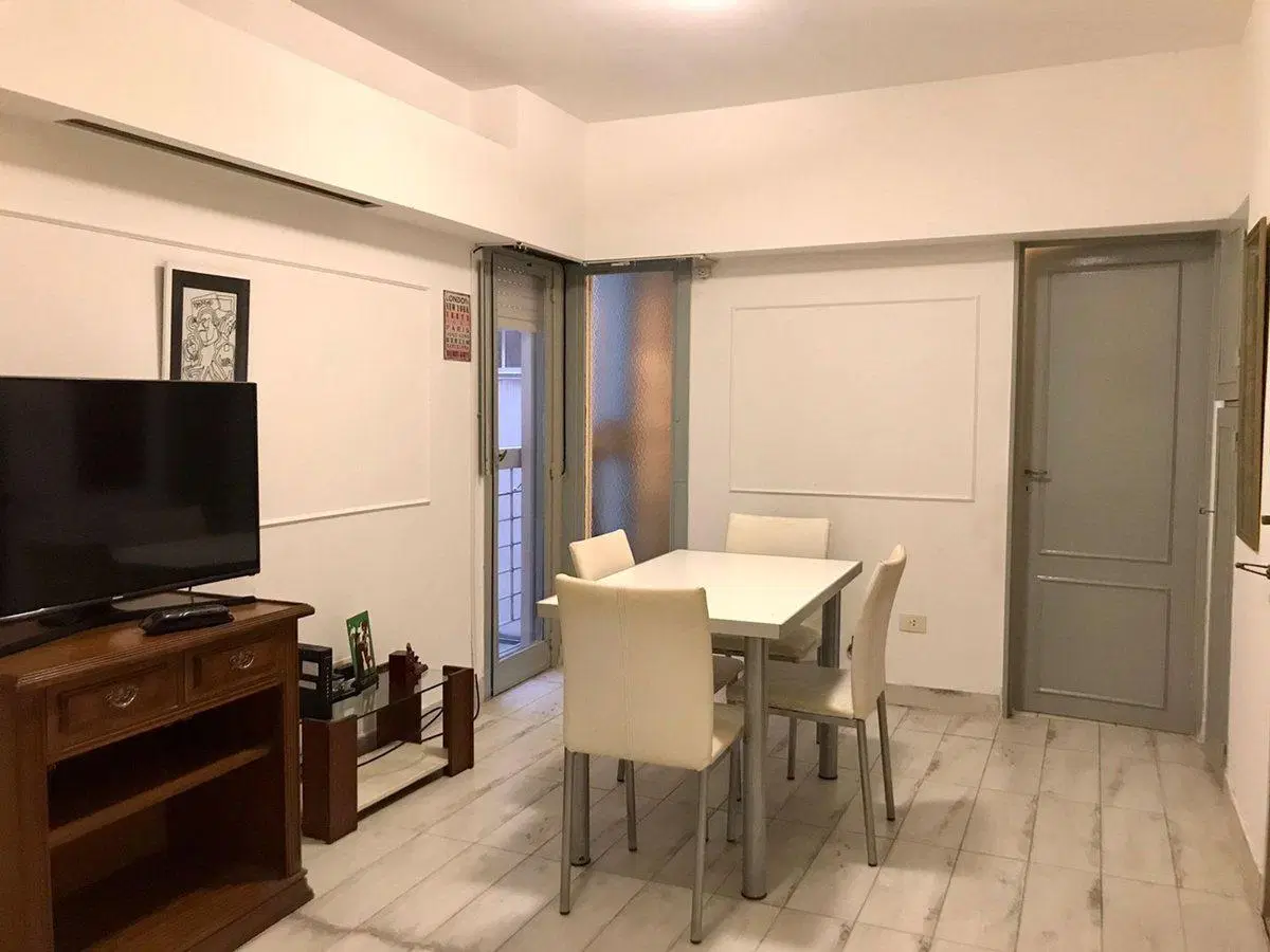 DEPARTAMENTO 2 AMBIENTES VENTA BELGRANO 4