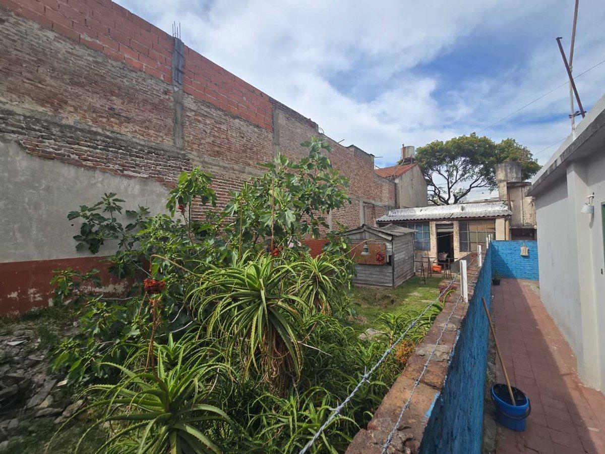 Foto de VENTA CASA 3 AMB CON LOCAL LOMAS DE MIRADOR, imagen 5