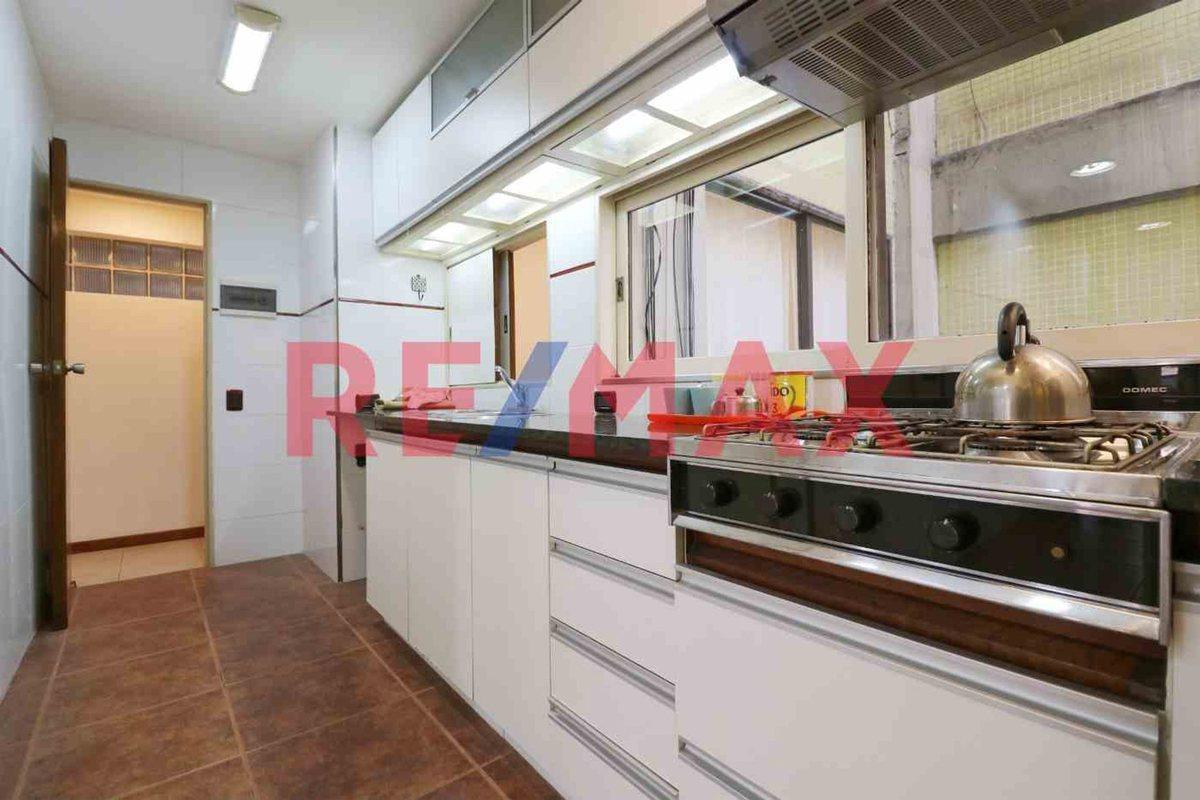 Venta depto Palermo, 4 amb c / dep/cochera. y bau.