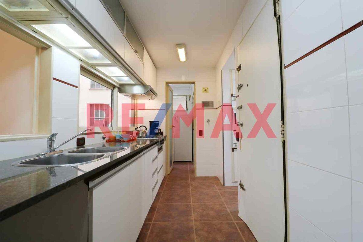 Venta depto Palermo, 4 amb c / dep/cochera. y bau.