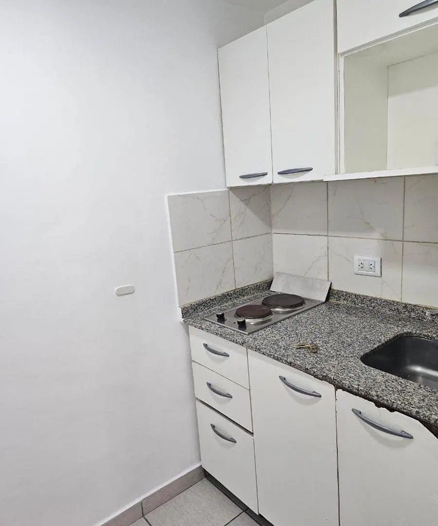VENTA MONOAMBIENTE DIVISIBLE, IDEAL ESTUDIANTES 3