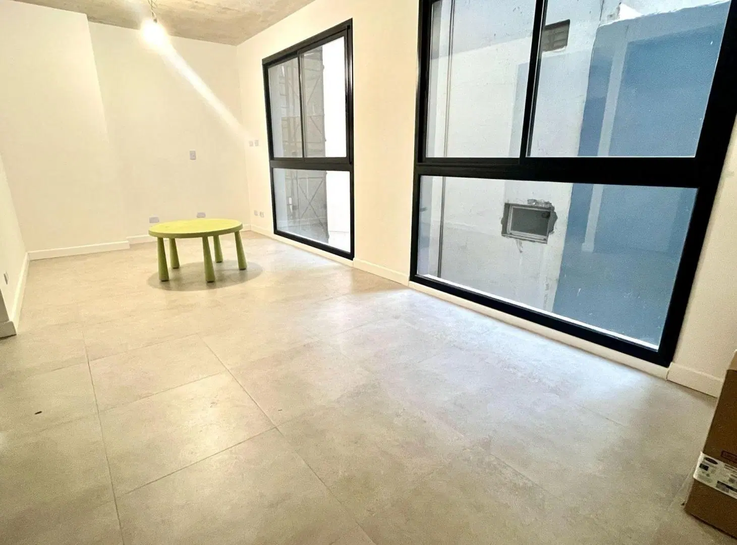 ALQUILER OFICINA MONOAMBIENTE EN BELGRANO 3