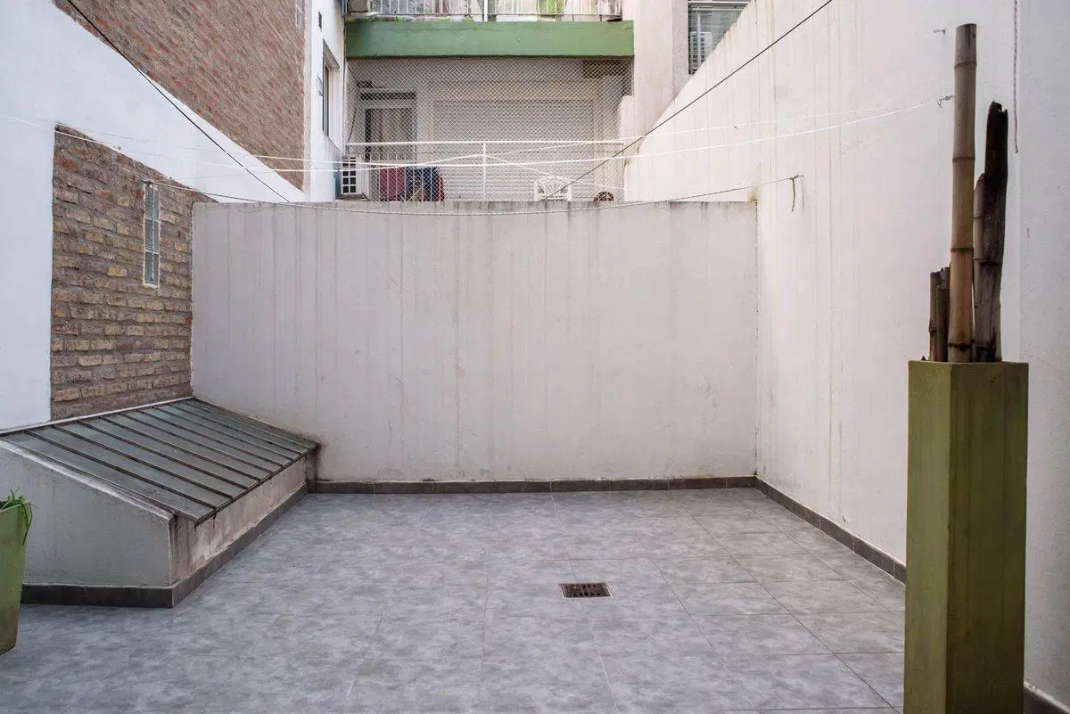 Monoambiente con Patio y Potencial 2 Ambientes 2
