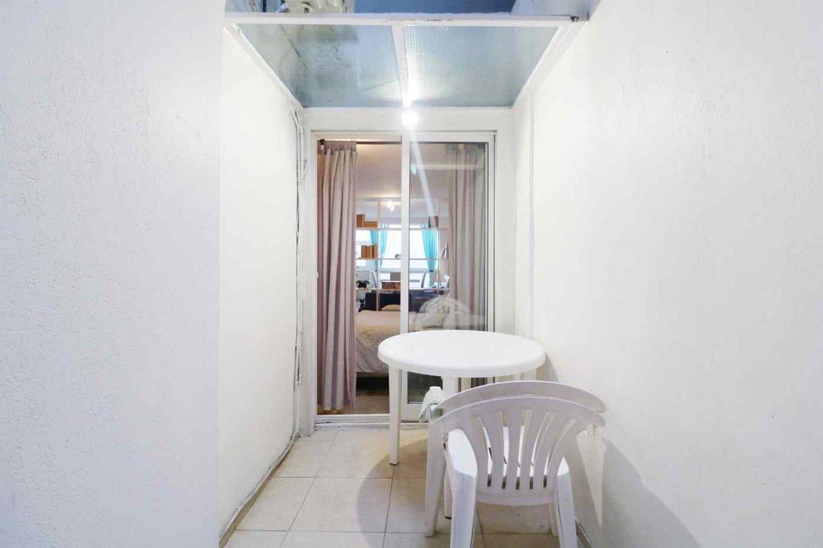 Foto de VENTA MONOAMBIENTE DIVISIBLE C/PATIO, RECOLETA., imagen 5