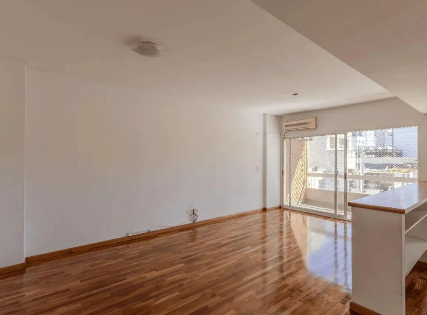 ALQUILER CABALLITO 2 AMB/BAÑO SUITE/PILETA/COCHER 4