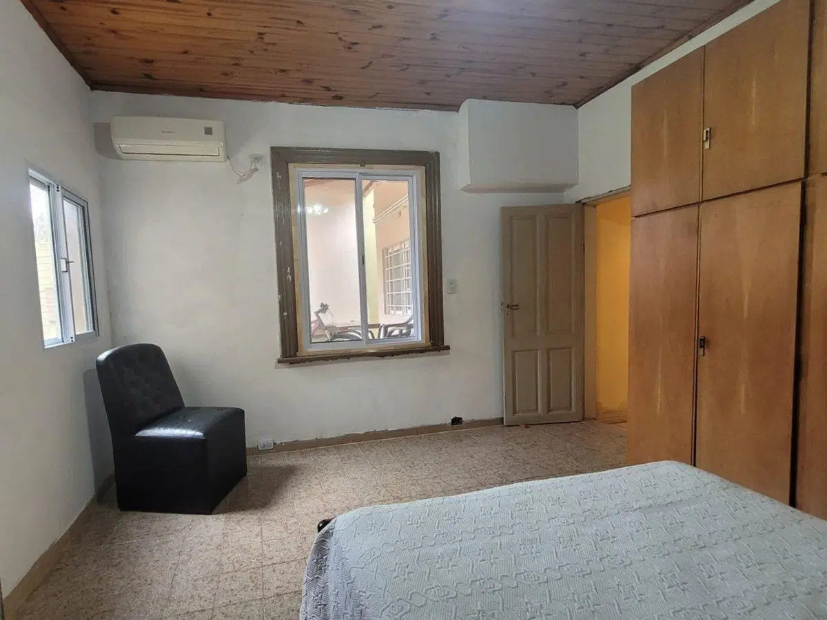 CASA EN VENTA TRES DORMITORIOS EN TEMPERLEY 3