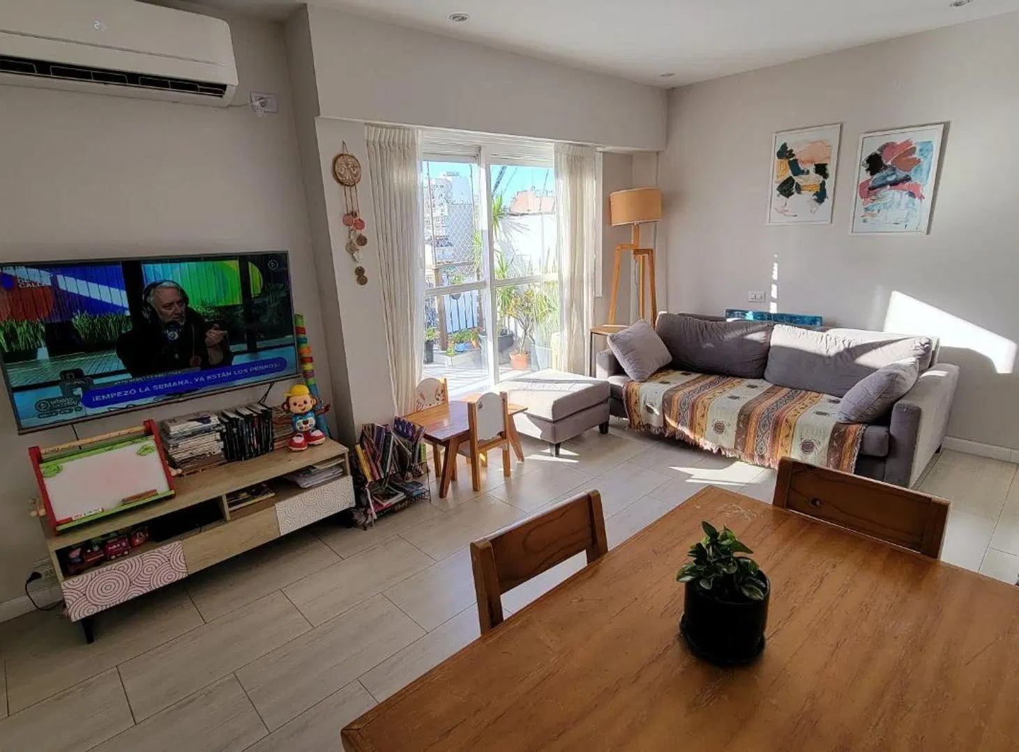 venta tres ambientes gran balcon aterrazado 4