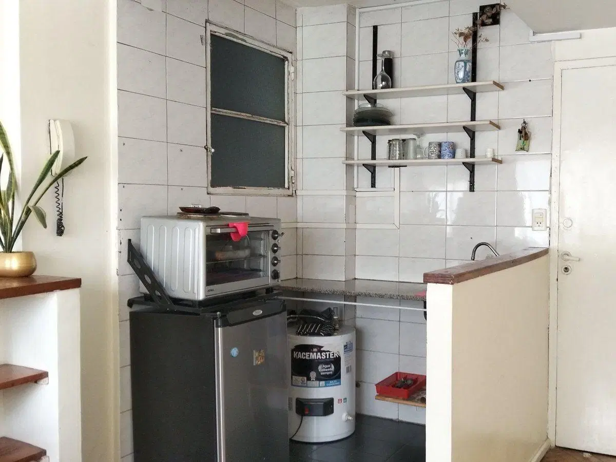 Venta monoambiente P 5ª a la calle Once. Mucha Luz 4