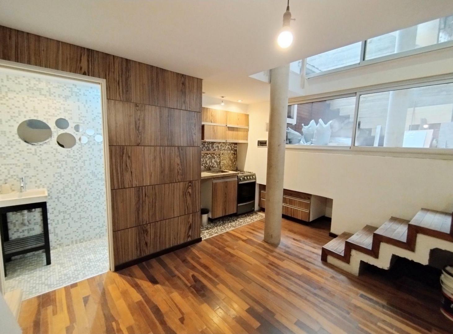 VENTA 2 AMB. PATIO. PARRILLA PROPIA. VILLA ORTUZAR