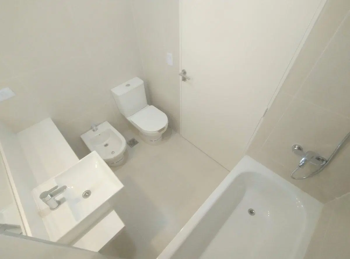 VENTA MONOAMBIENTE CON BALCON EN "MOCA2",BARRACAS. 4