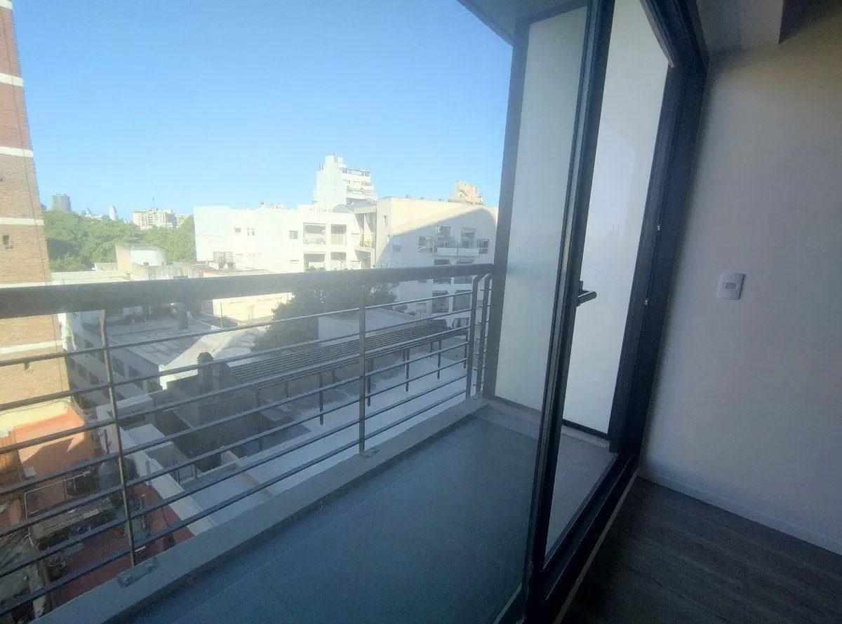 VENTA MONOAMBIENTE CON BALCON EN "MOCA2",BARRACAS. 5