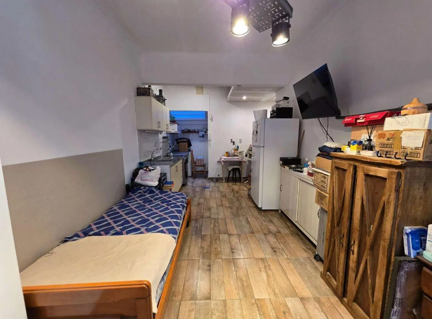 VENTA MONOAMBIENTE COLEGIALES 3