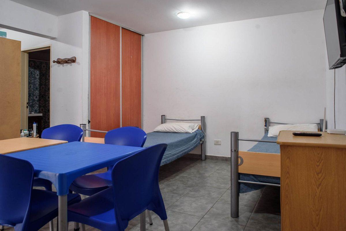 Foto de Venta Monoambiente con Patio en Parque Chas, imagen 4
