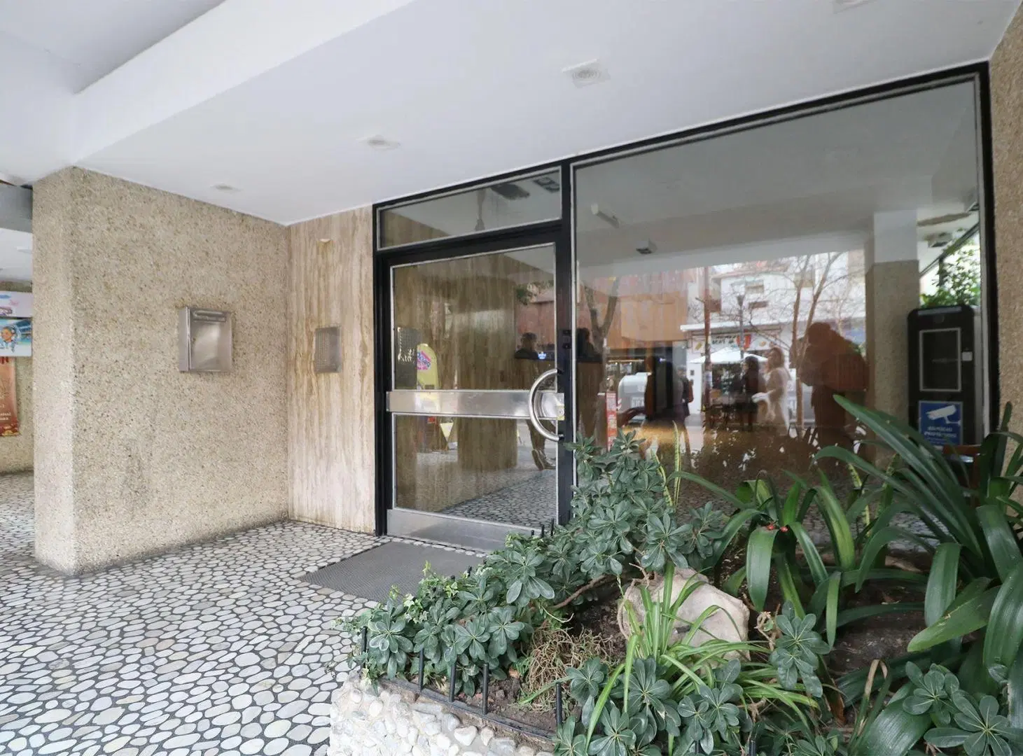 Departamento 2 ambientes con balcón Belgrano 8