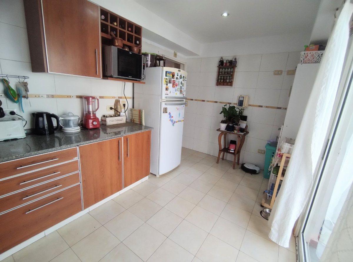 Foto de VENTA 2 AMB. IMPECABLE . 67 m². BALCON . CABALLITO, imagen 5