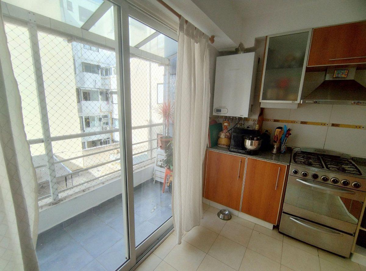 Foto de VENTA 2 AMB. IMPECABLE . 67 m². BALCON . CABALLITO, imagen 1