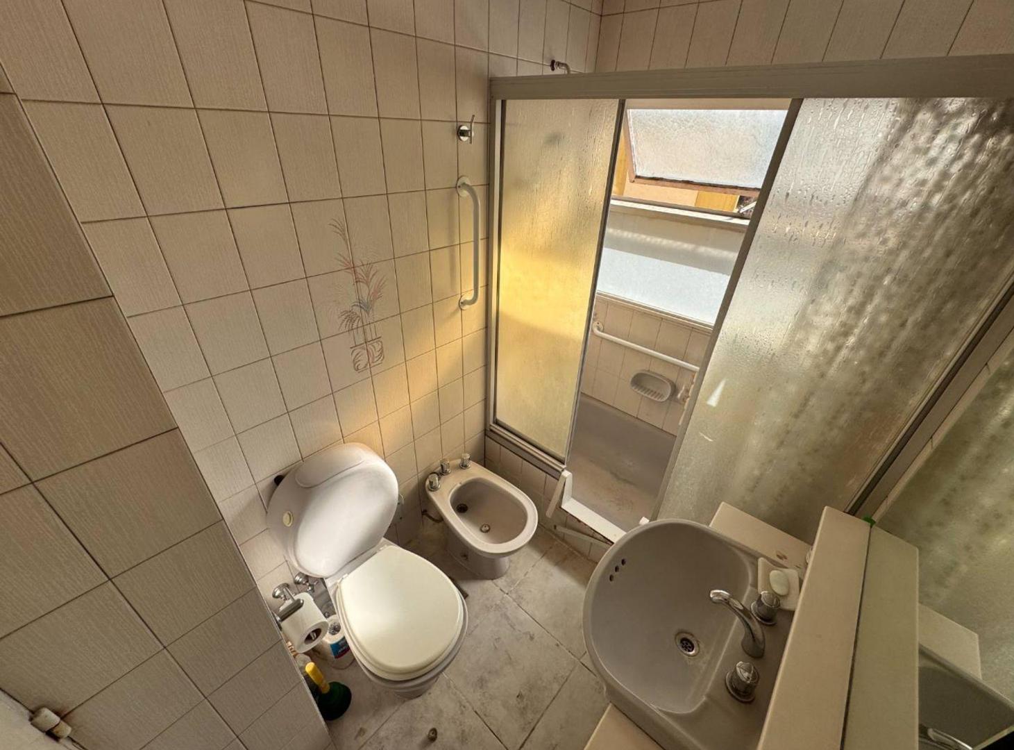 Foto de VENTA PALERMO 2 ABMIENTES C/ BALCON Y COCHERA, imagen 4
