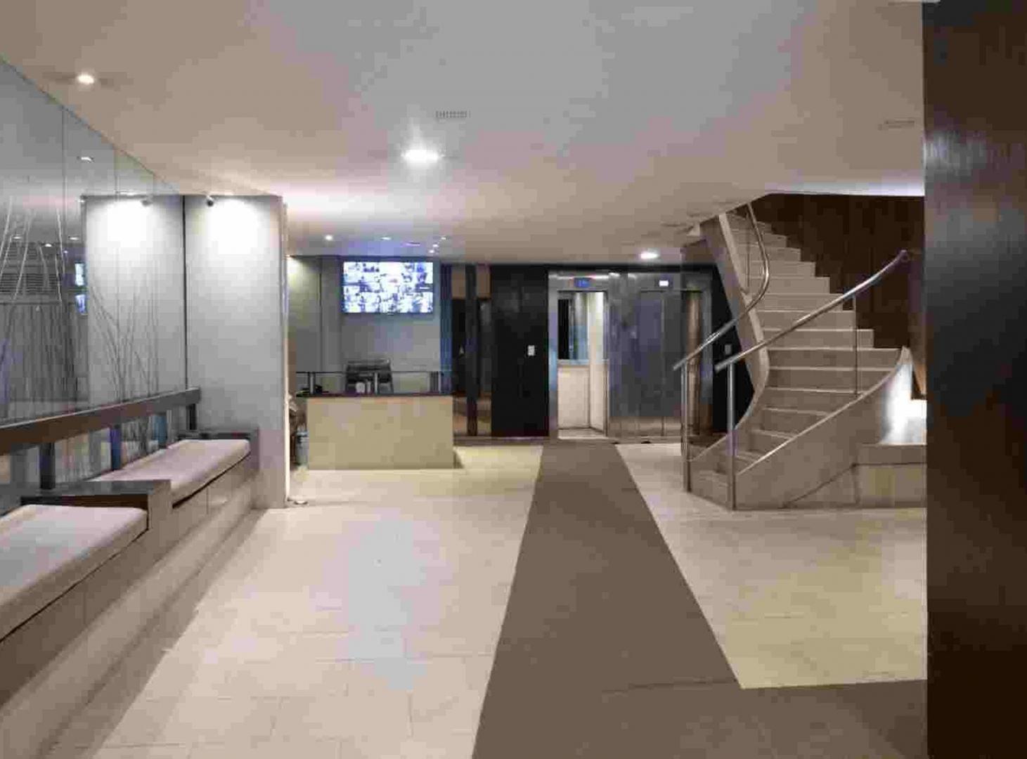 Foto de VENTA PALERMO 2 ABMIENTES C/ BALCON Y COCHERA, imagen 5